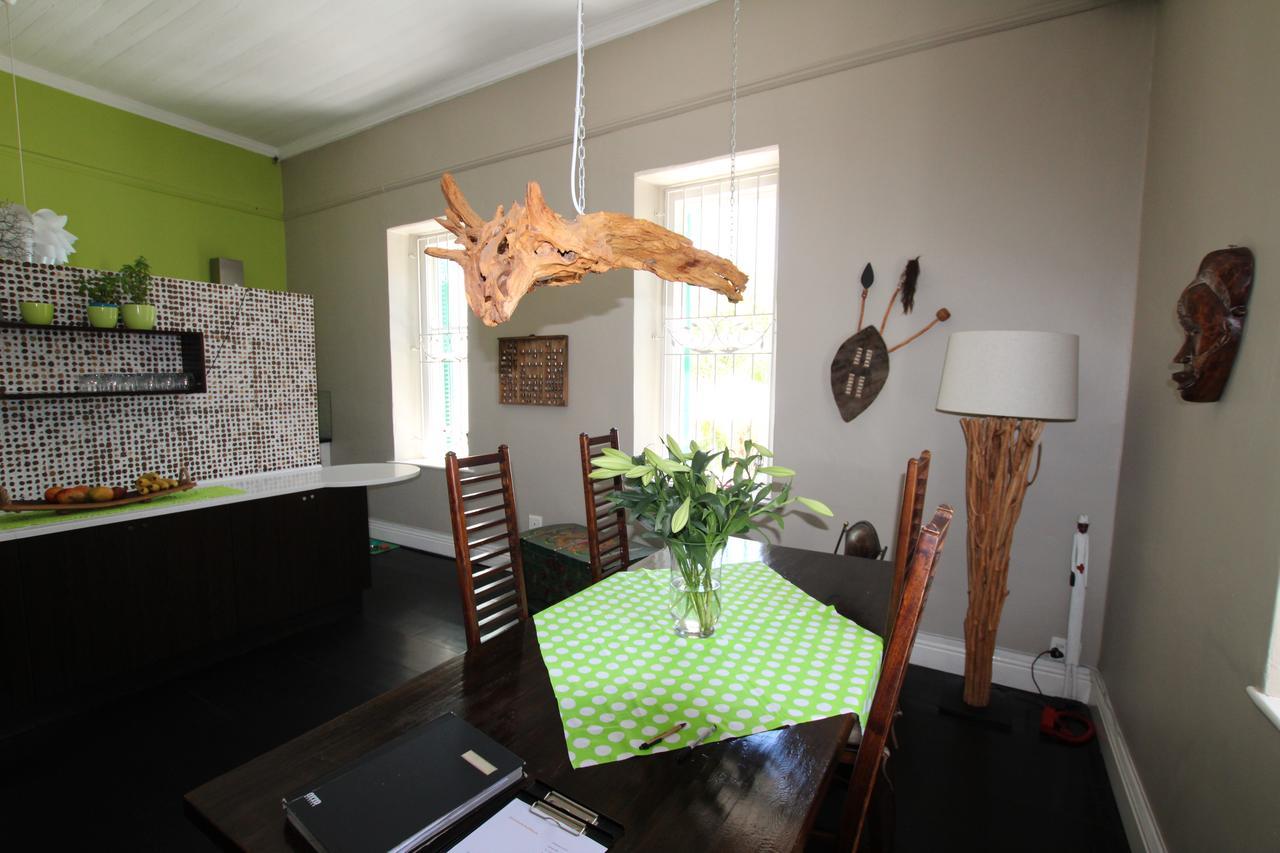 Africanhome Guesthouse Cape Town Exterior photo