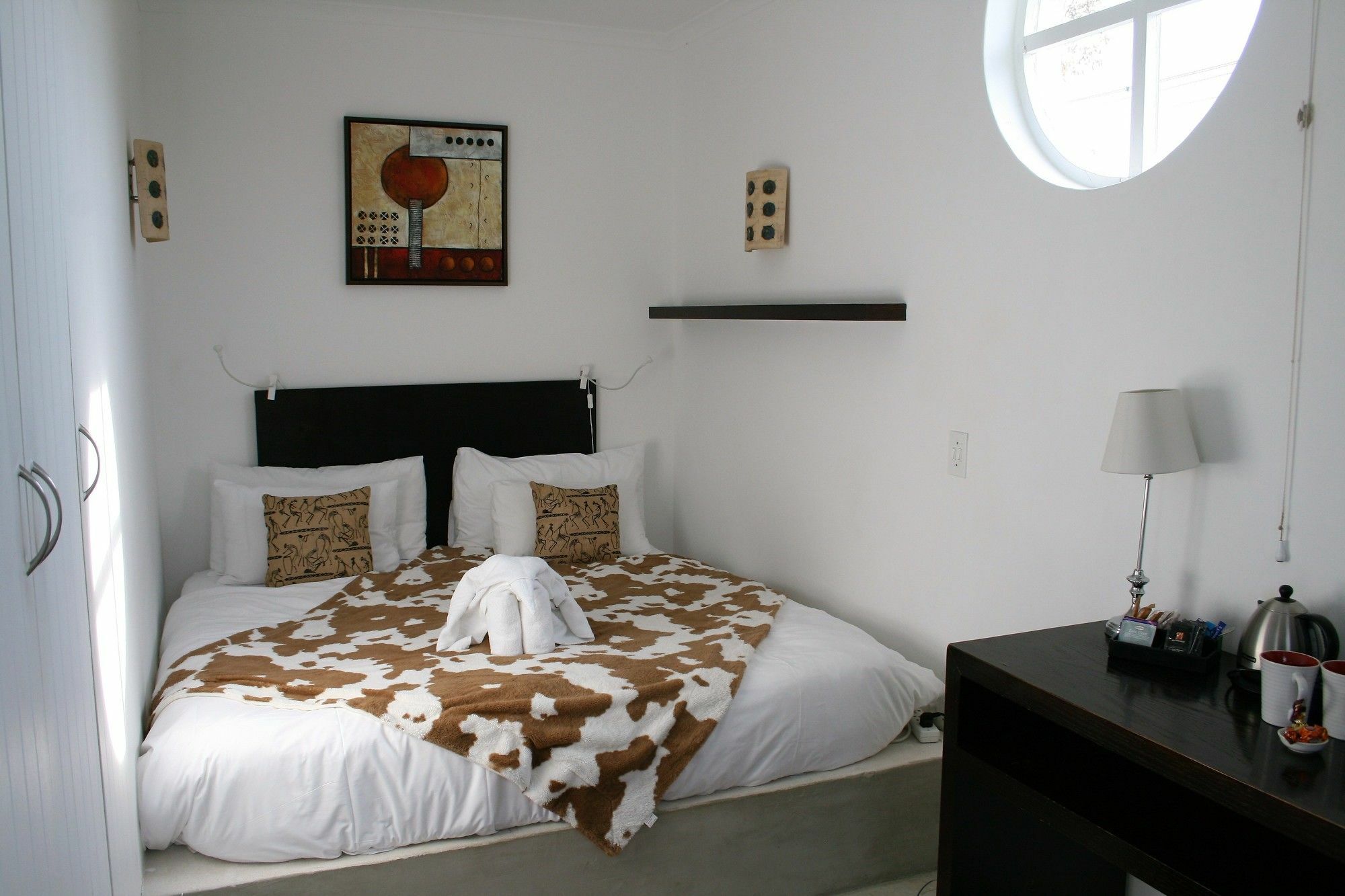 Africanhome Guesthouse Cape Town Exterior photo